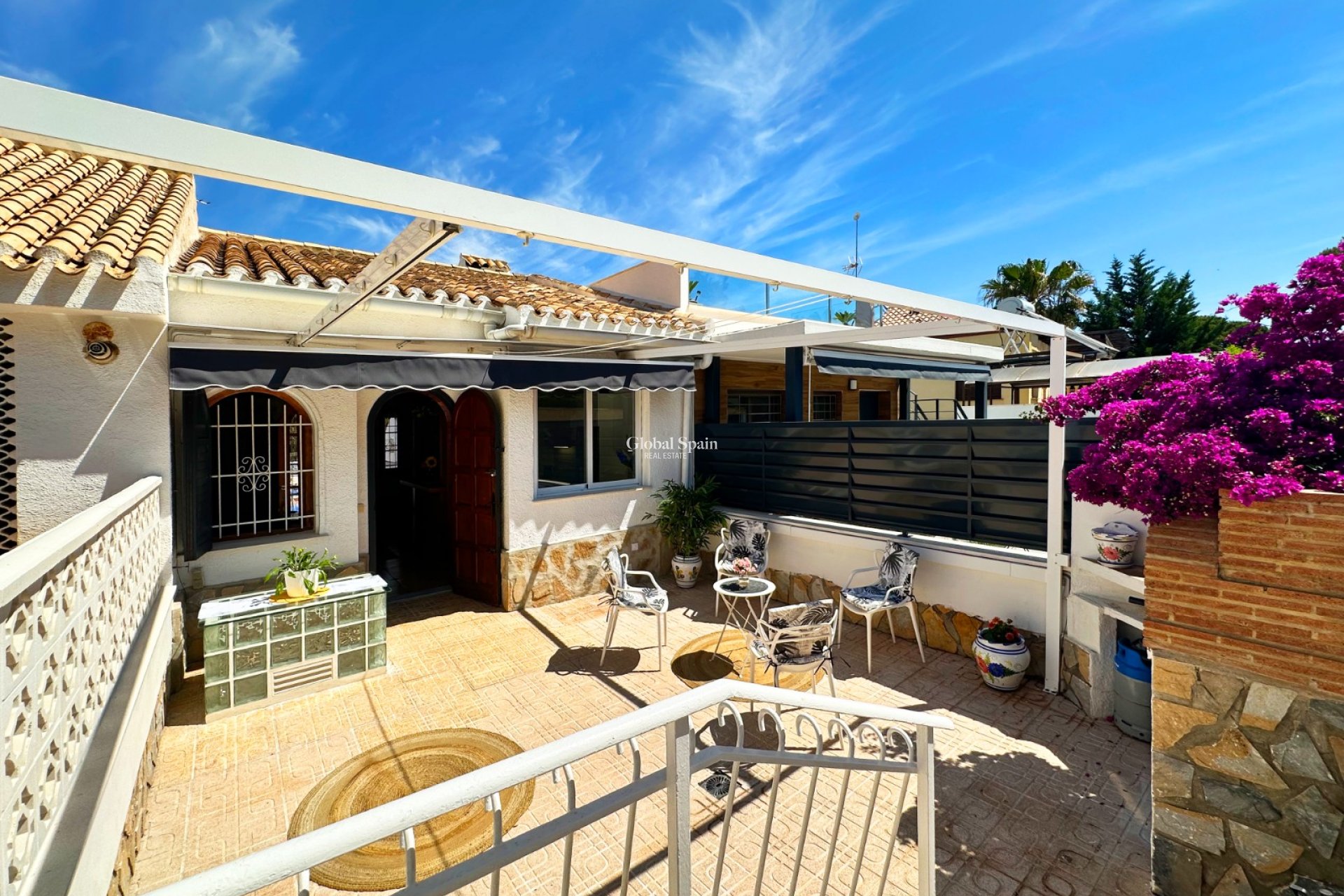 Wiederverkauf - HAUS -
ORIHUELA COSTA - Costa Blanca
