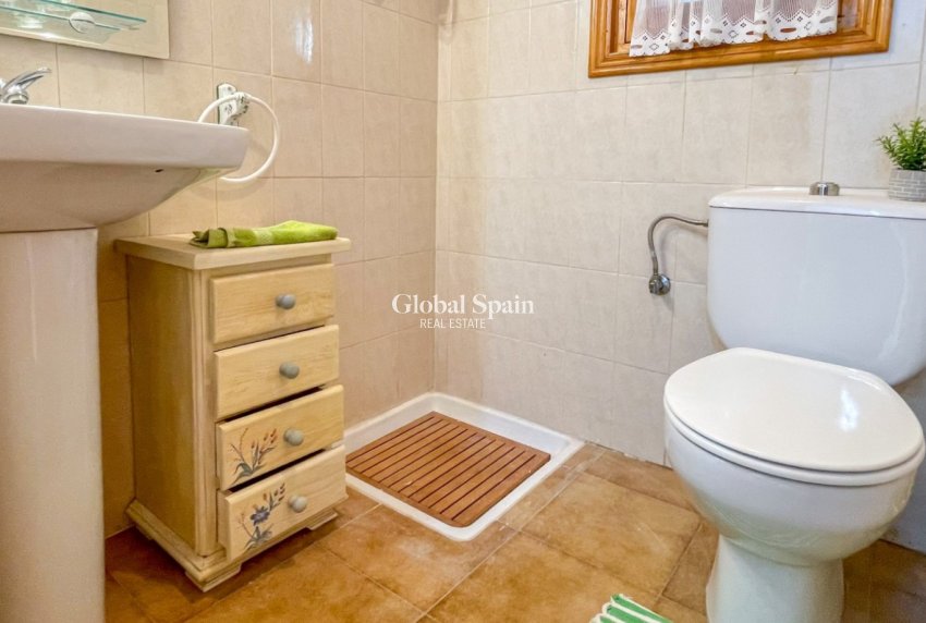 Wiederverkauf - HAUS -
ORIHUELA COSTA - Costa Blanca