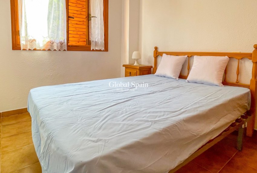 Wiederverkauf - HAUS -
ORIHUELA COSTA - Costa Blanca