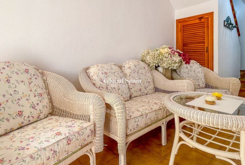 Wiederverkauf - HAUS -
ORIHUELA COSTA - Costa Blanca