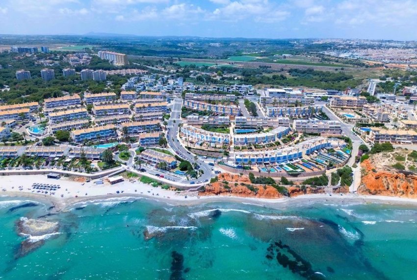 Wiederverkauf - HAUS -
ORIHUELA COSTA - Costa Blanca