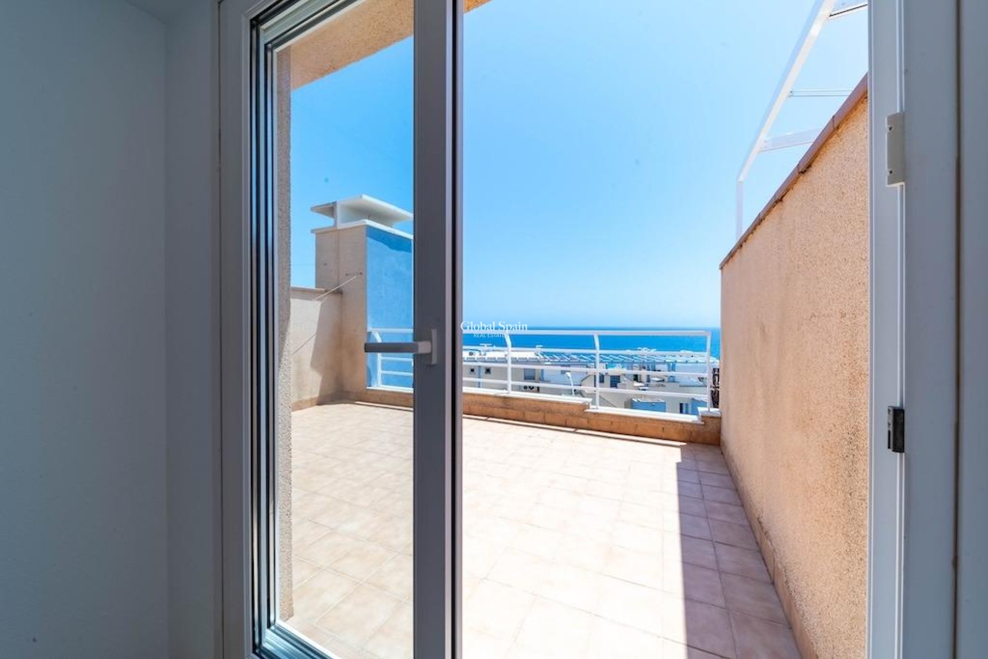 Wiederverkauf - HAUS -
ORIHUELA COSTA - Costa Blanca