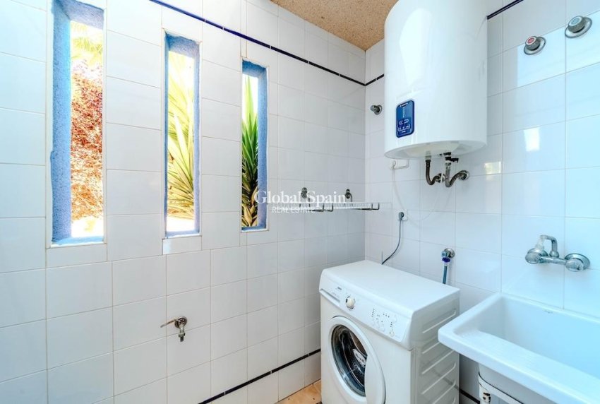 Wiederverkauf - HAUS -
ORIHUELA COSTA - Costa Blanca