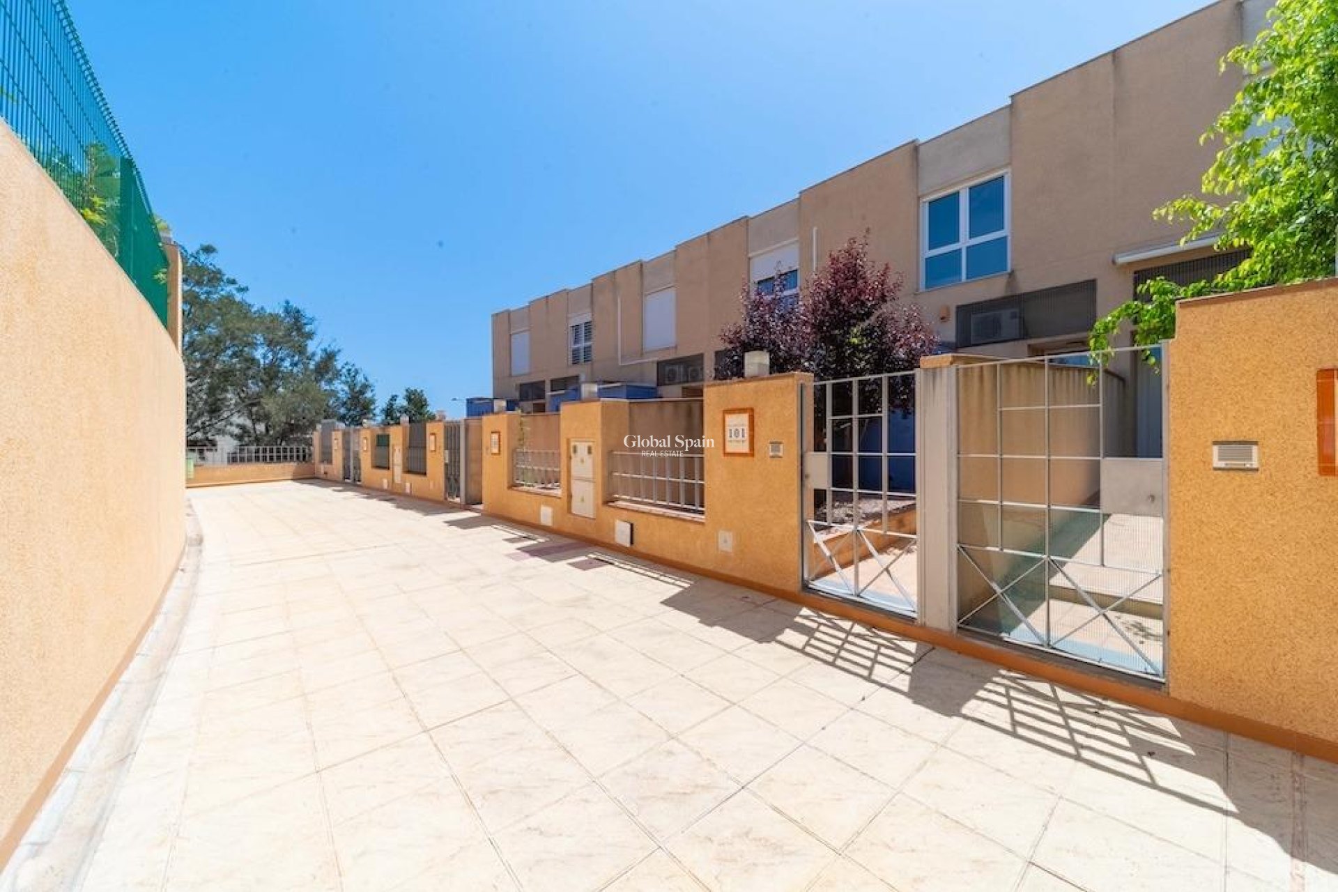 Wiederverkauf - HAUS -
ORIHUELA COSTA - Costa Blanca