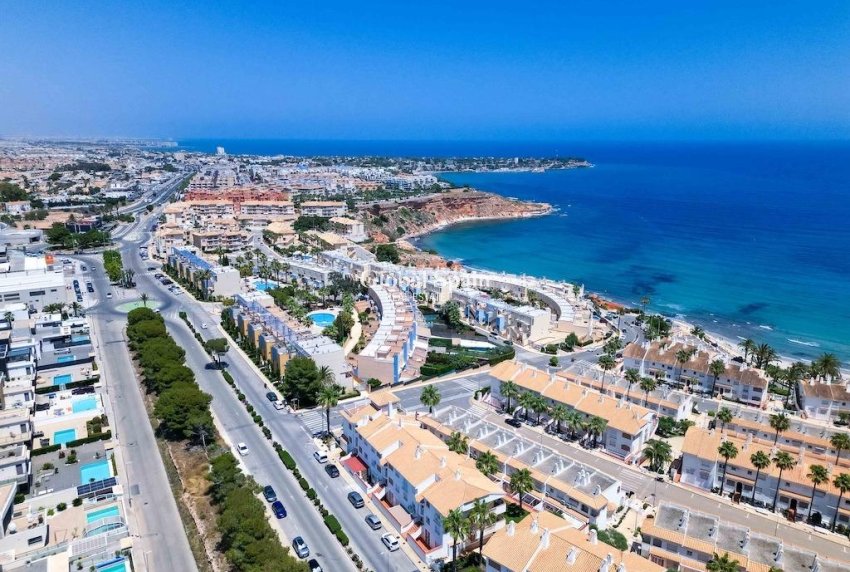 Wiederverkauf - HAUS -
ORIHUELA COSTA - Costa Blanca