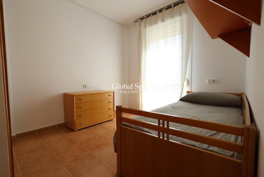 Wiederverkauf - HAUS -
ORIHUELA COSTA - Costa Blanca