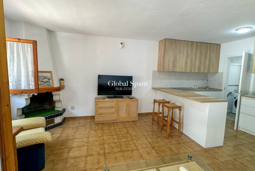 Wiederverkauf - HAUS -
ORIHUELA COSTA - Costa Blanca