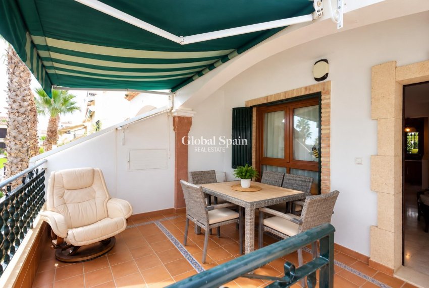 Wiederverkauf - HAUS -
ORIHUELA COSTA - Costa Blanca