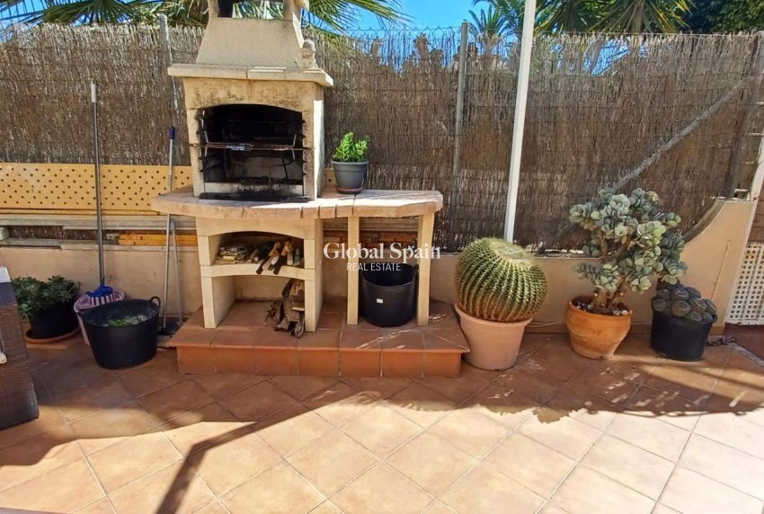 Wiederverkauf - HAUS -
ORIHUELA COSTA - La Chismosa