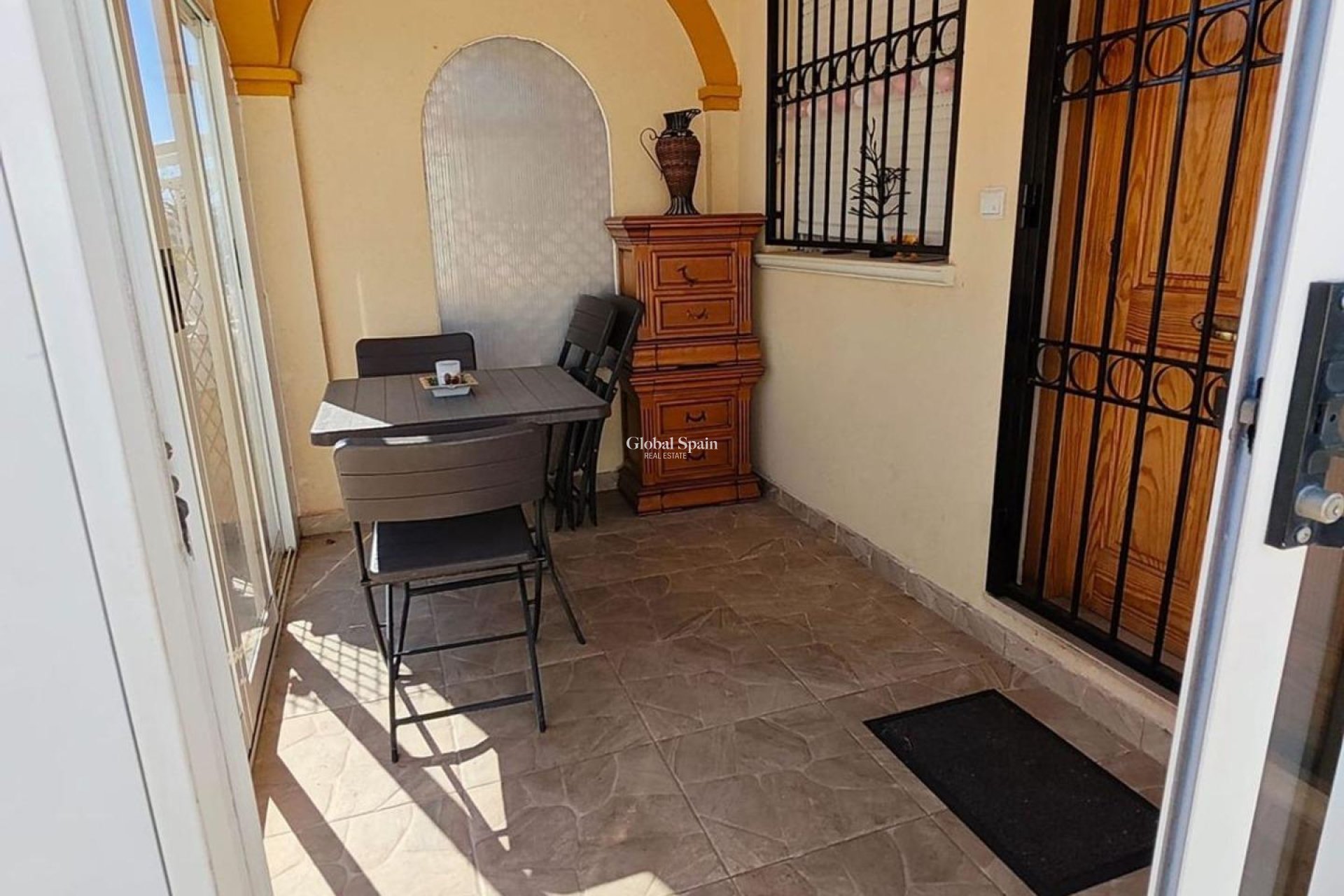 Wiederverkauf - HAUS -
ORIHUELA COSTA - La Florida