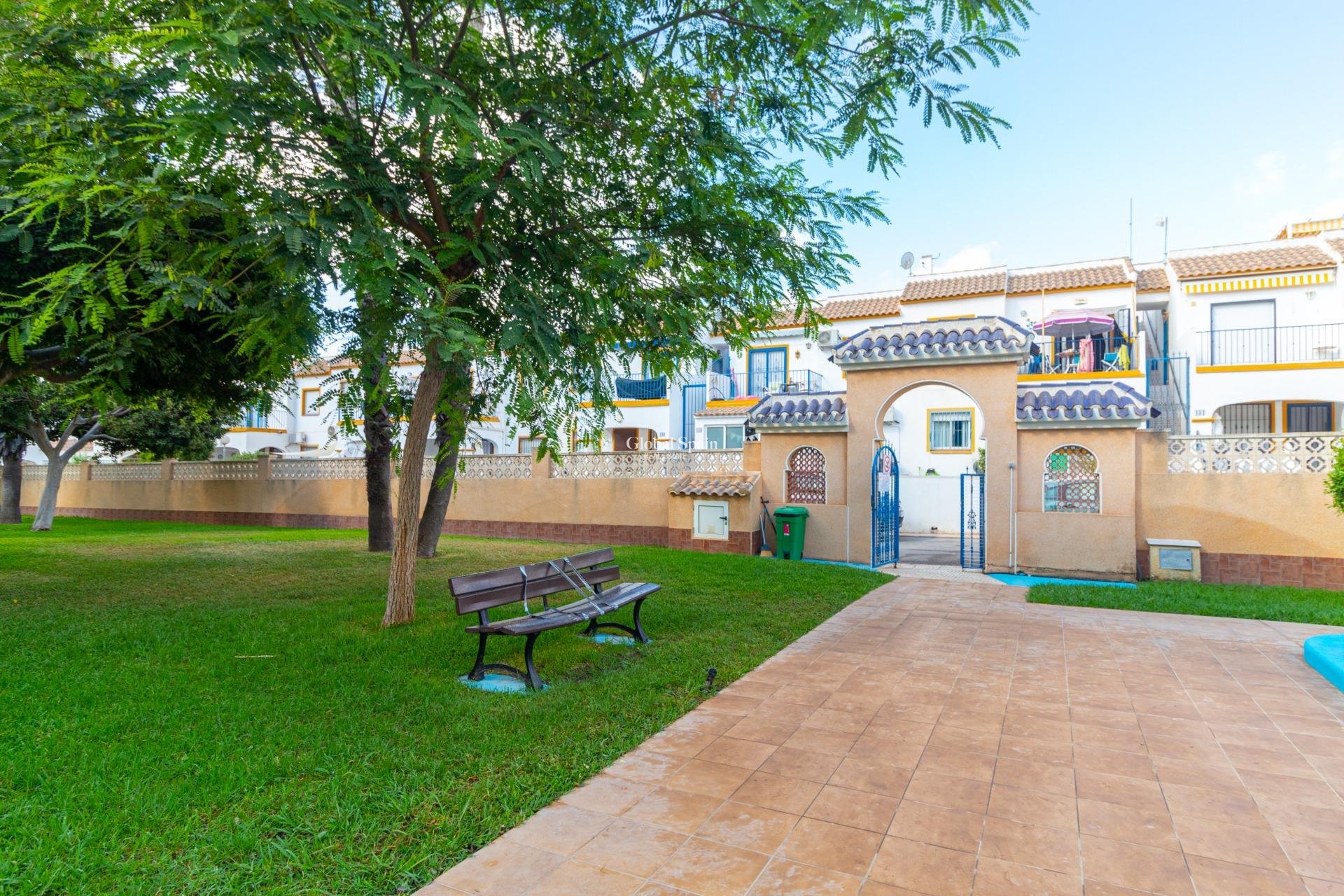 Wiederverkauf - HAUS -
ORIHUELA COSTA - La Florida