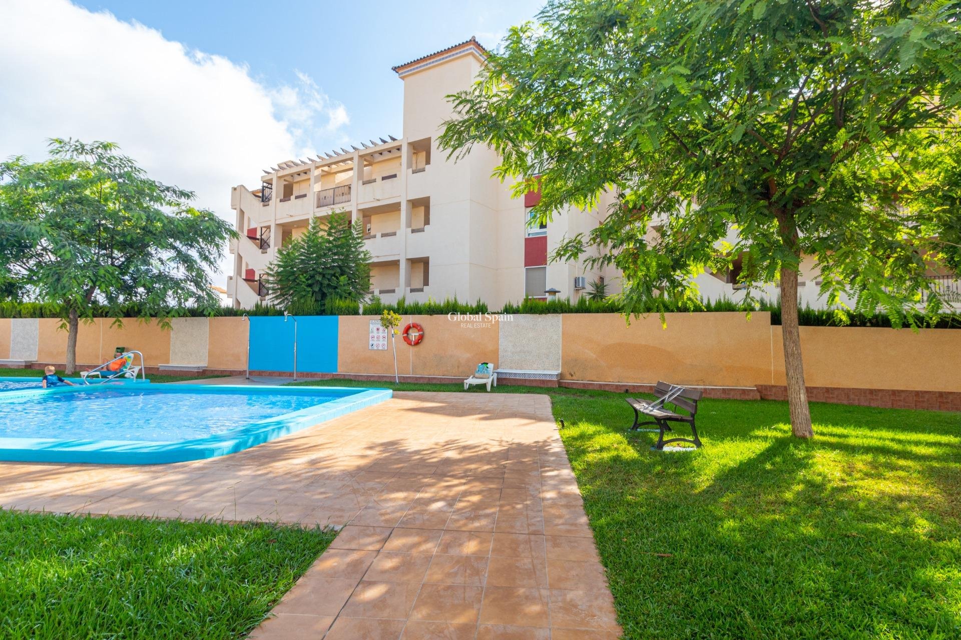 Wiederverkauf - HAUS -
ORIHUELA COSTA - La Florida