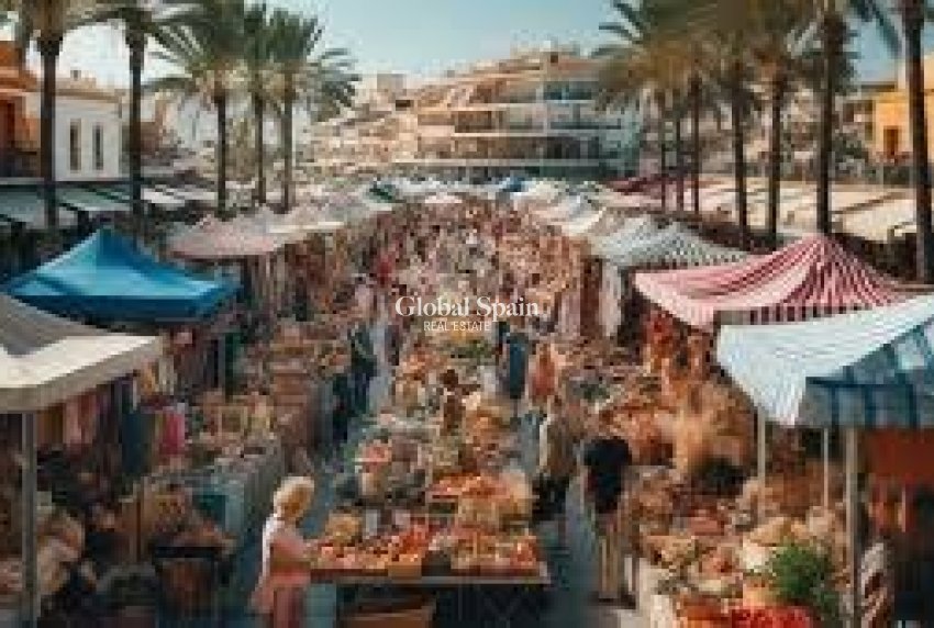 Wiederverkauf - HAUS -
ORIHUELA COSTA - La Zenia