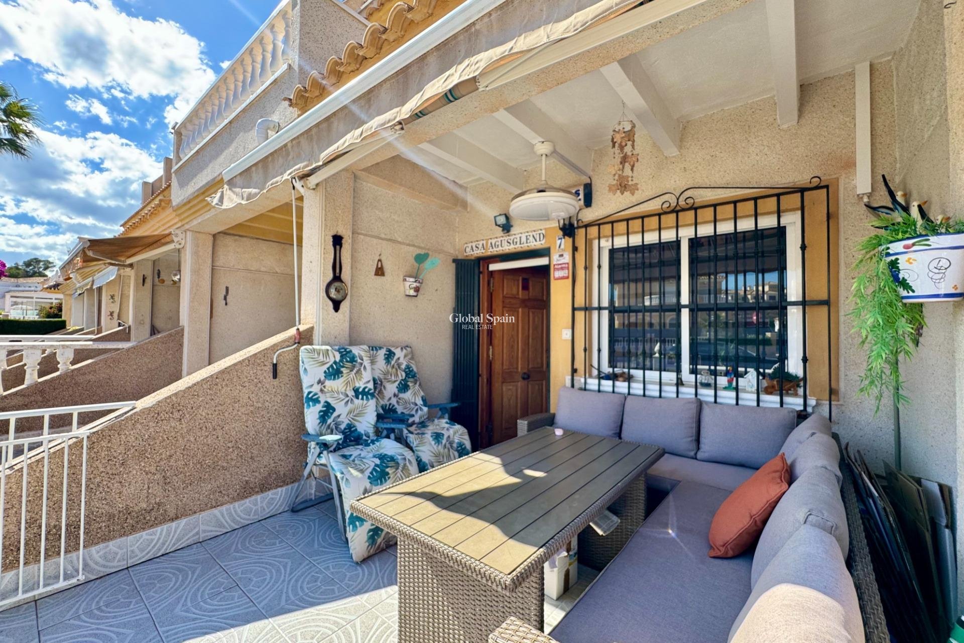 Wiederverkauf - HAUS -
ORIHUELA COSTA - Las Filipinas
