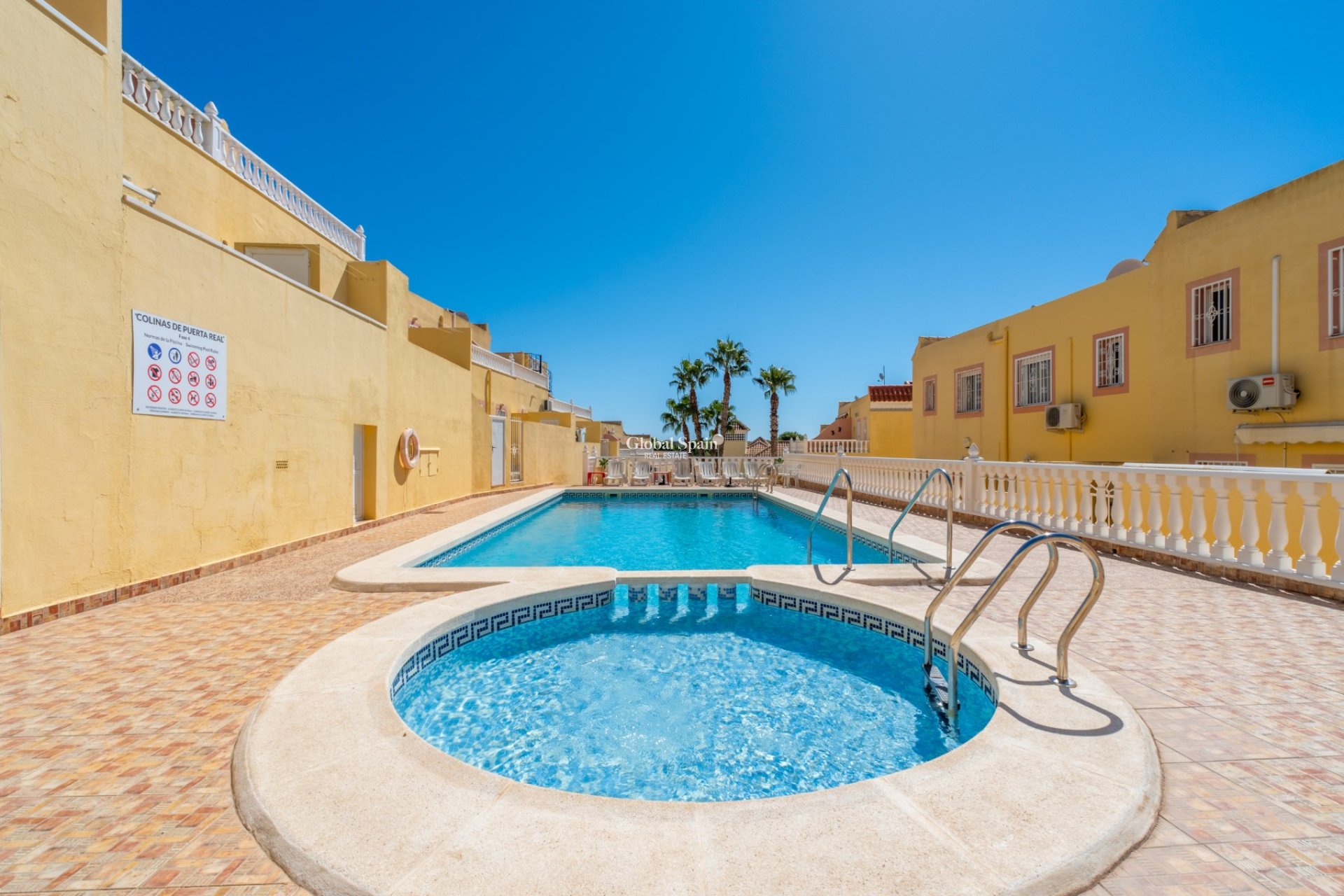 Wiederverkauf - HAUS -
ORIHUELA COSTA - Las Filipinas