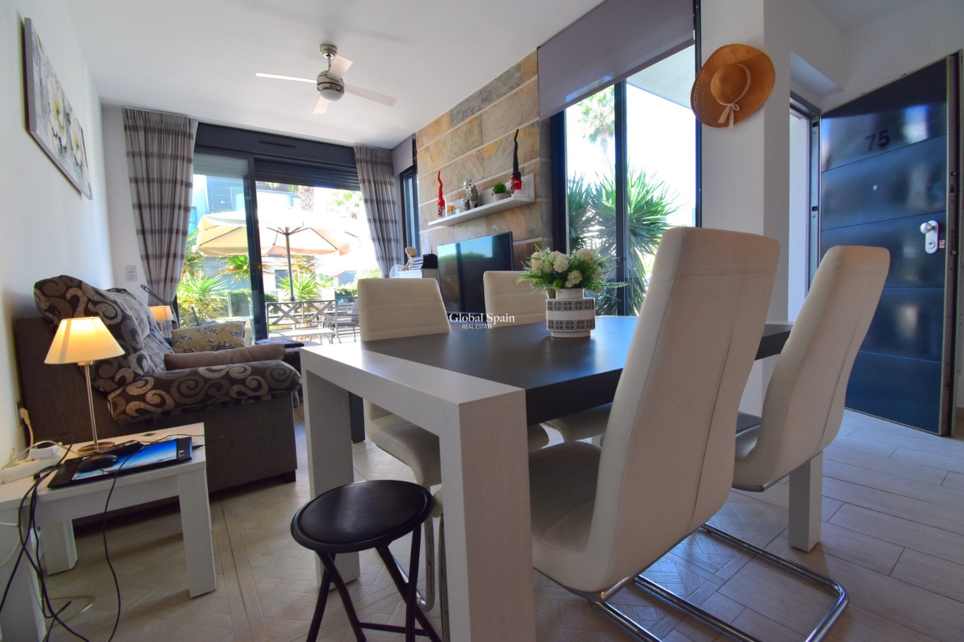 Wiederverkauf - HAUS -
ORIHUELA COSTA - Lomas de Cabo Roig