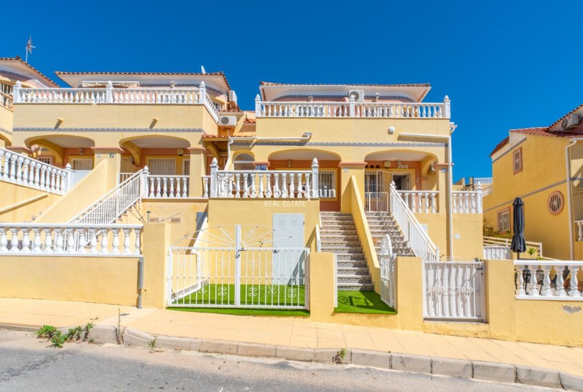 Wiederverkauf - HAUS -
ORIHUELA COSTA - Lomas de Campoamor-Las Ramblas