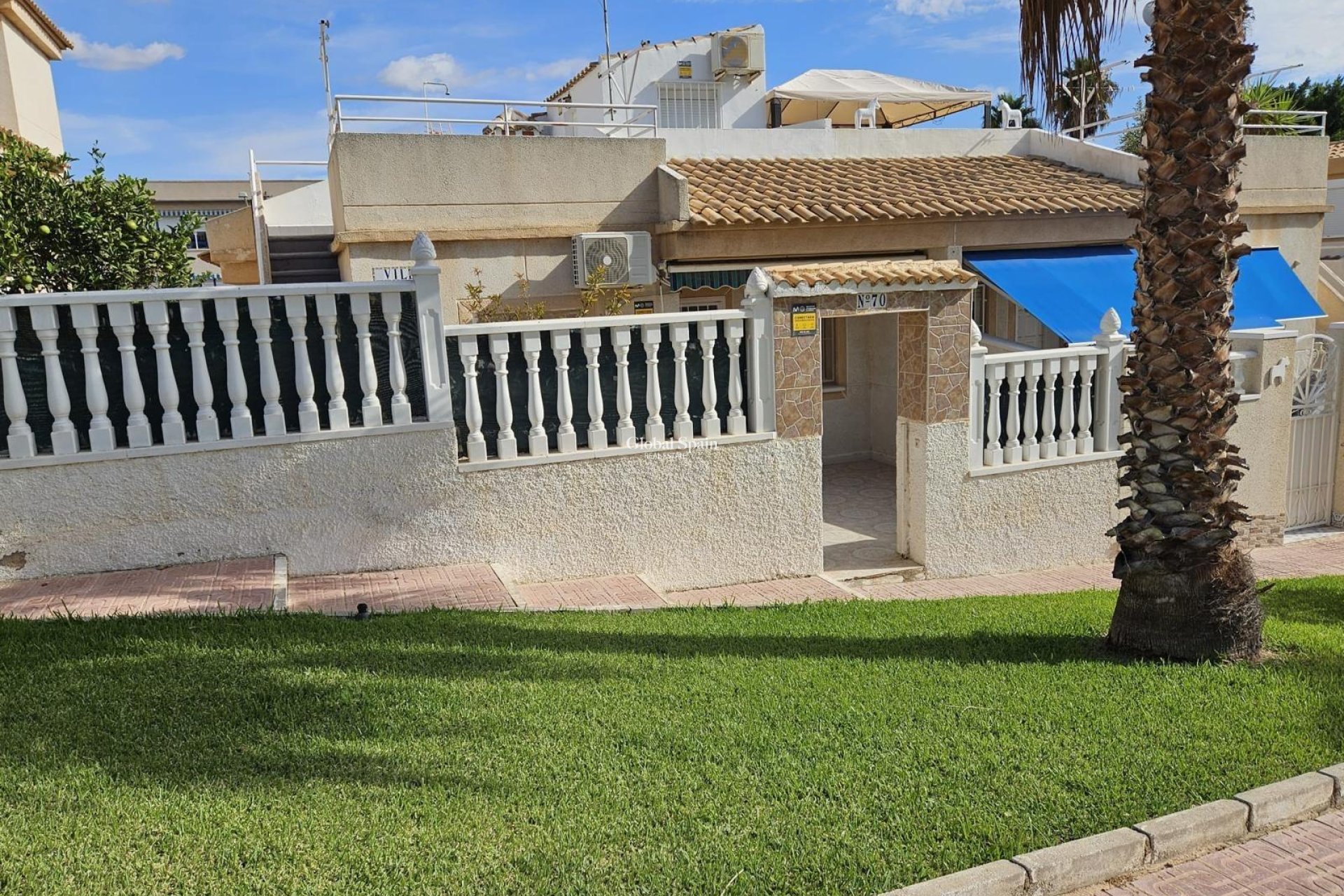 Wiederverkauf - HAUS -
ORIHUELA COSTA - LOS BALCONES - LOS ALTOS