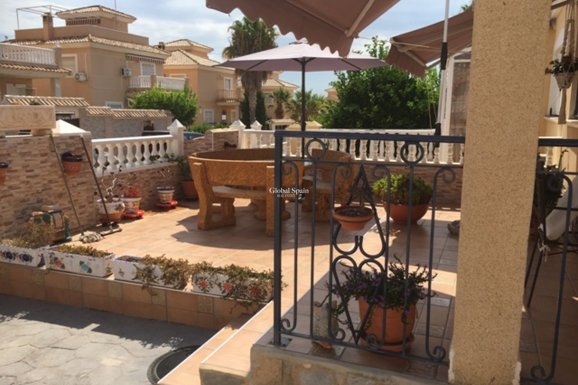 Wiederverkauf - HAUS -
ORIHUELA COSTA - LOS BALCONES - LOS ALTOS