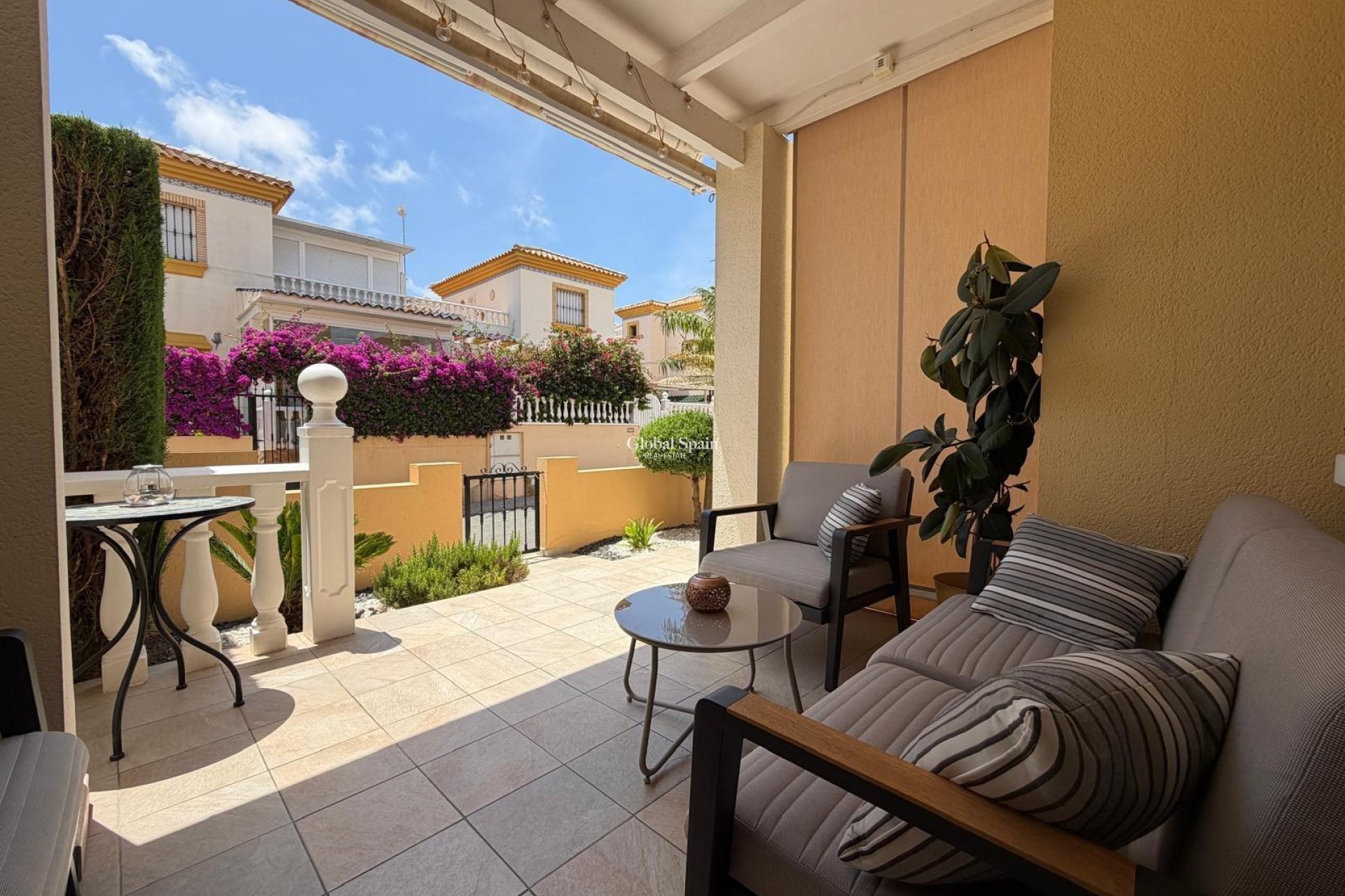 Wiederverkauf - HAUS -
ORIHUELA COSTA - Los Dolses