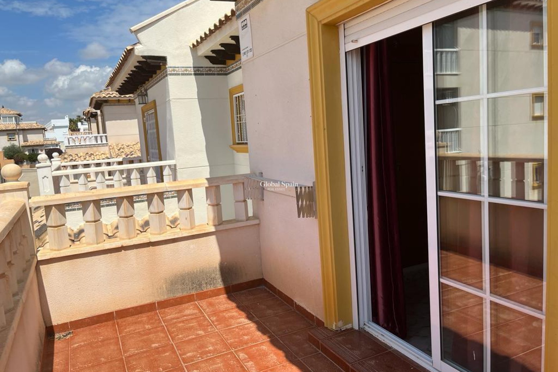Wiederverkauf - HAUS -
ORIHUELA COSTA - Montezenia