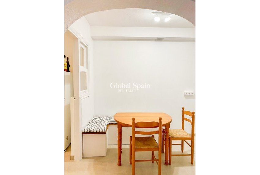 Wiederverkauf - HAUS -
ORIHUELA COSTA - Orihuela Costa