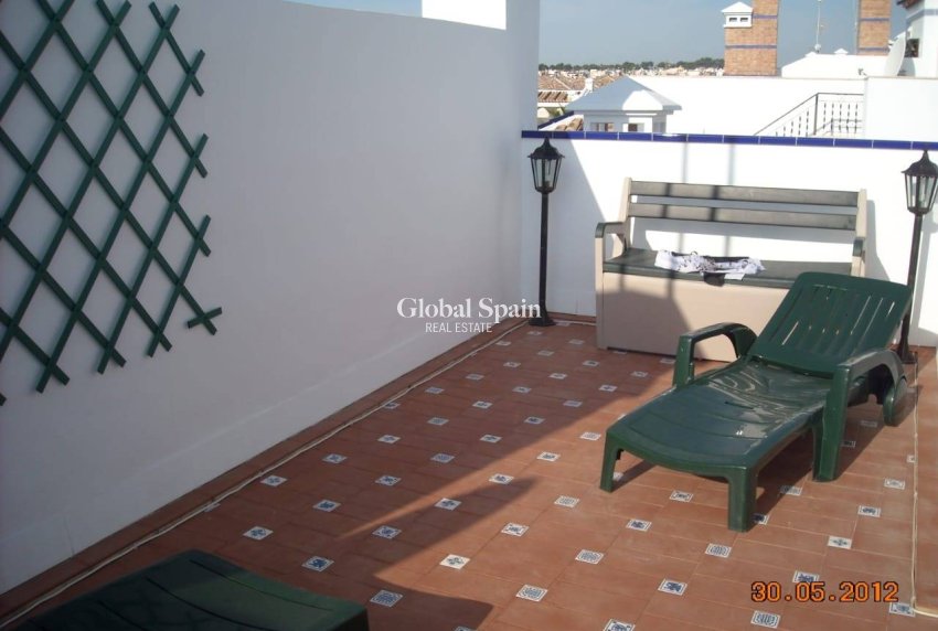 Wiederverkauf - HAUS -
ORIHUELA COSTA - PAU 8