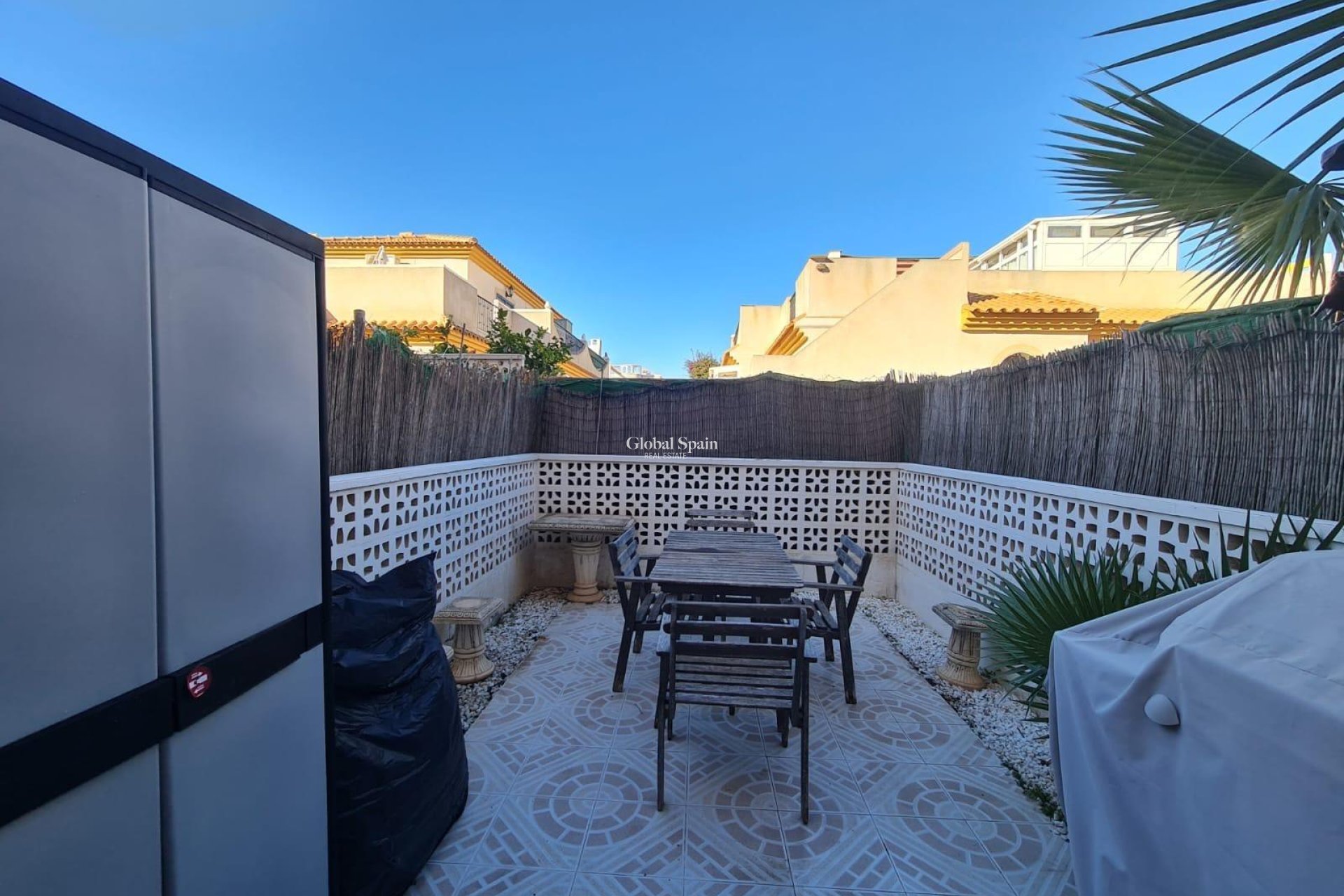 Wiederverkauf - HAUS -
ORIHUELA COSTA - Playa Flamenca