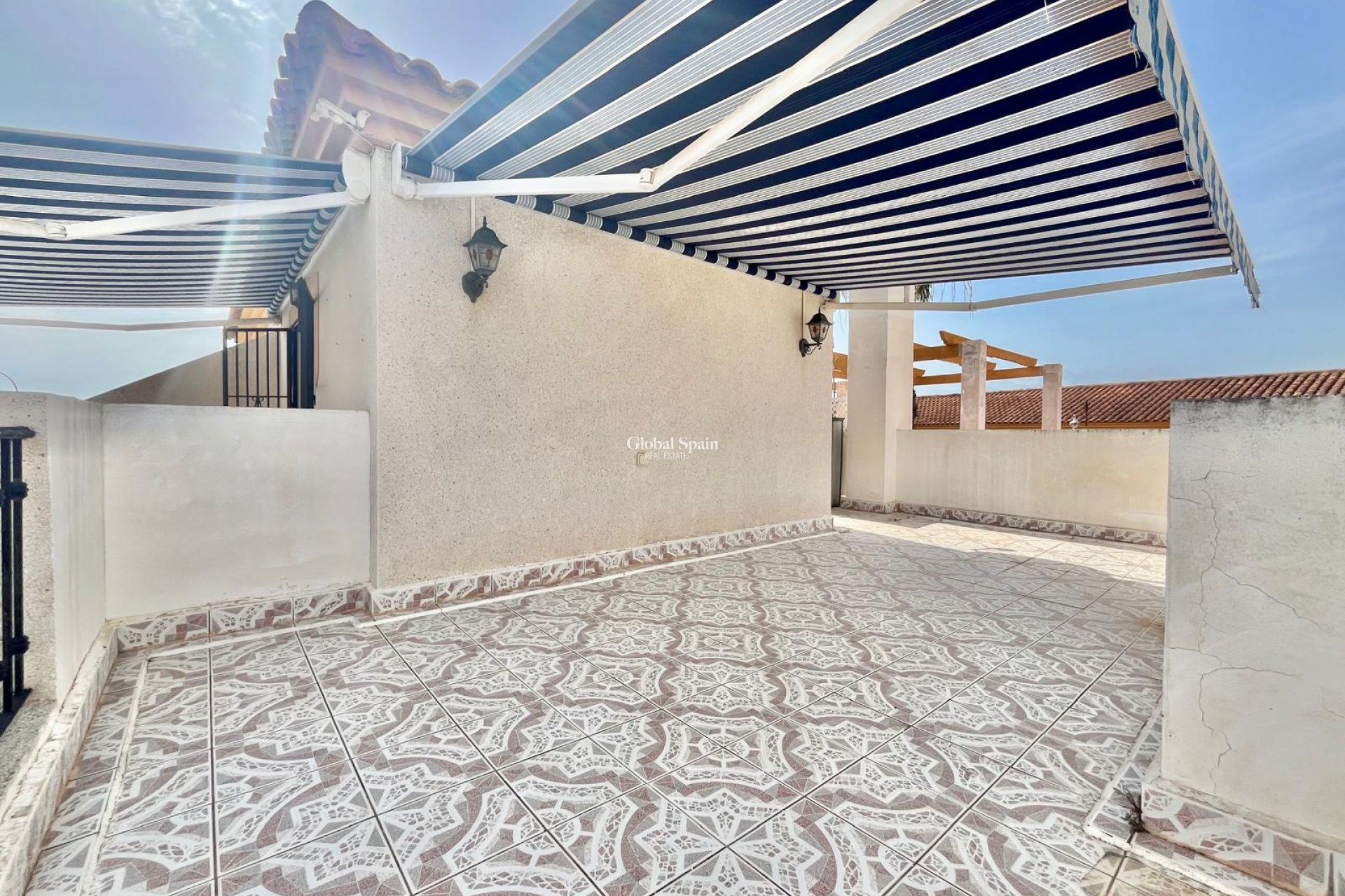 Wiederverkauf - HAUS -
ORIHUELA COSTA - Playa Flamenca