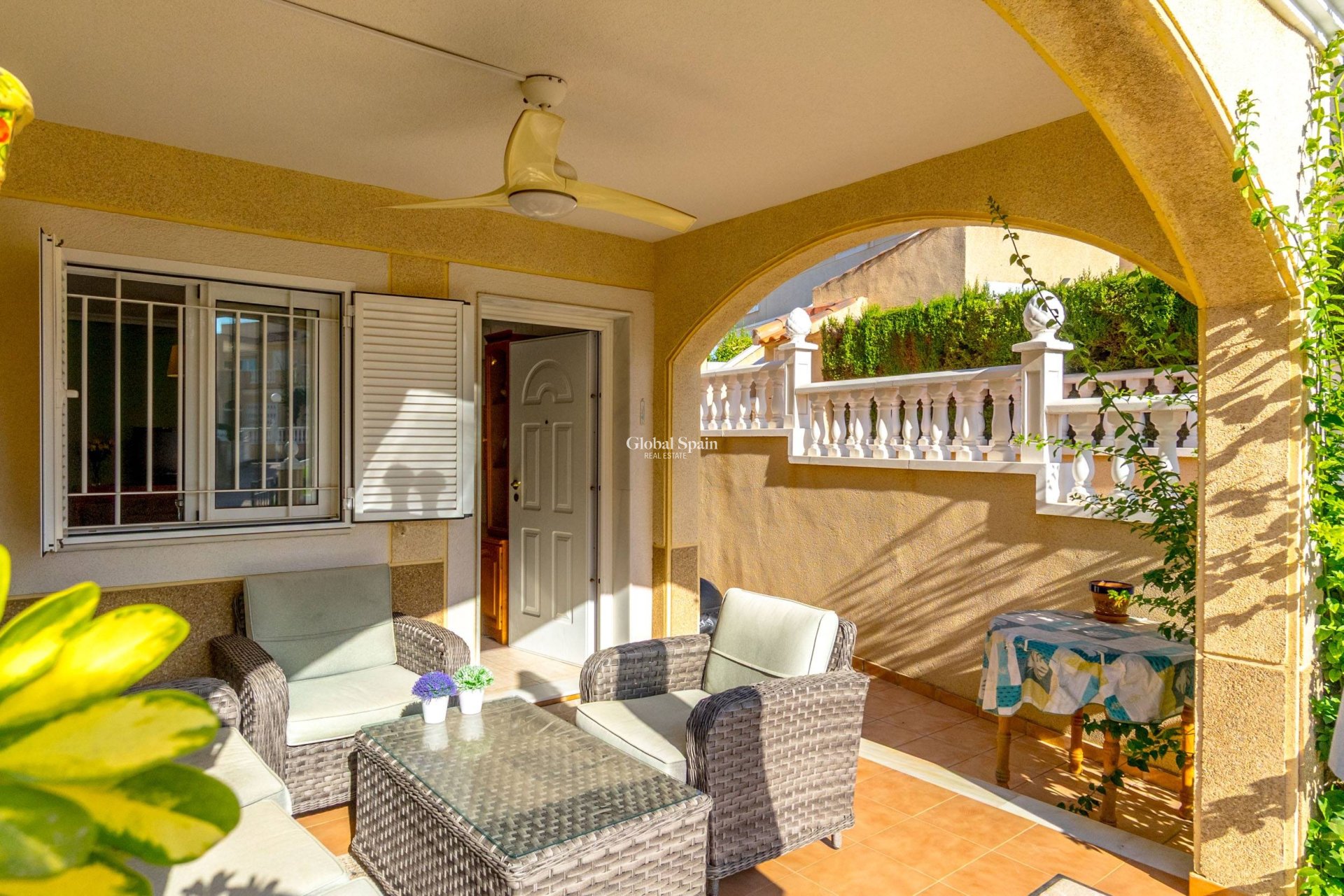 Wiederverkauf - HAUS -
ORIHUELA COSTA - Playa Flamenca