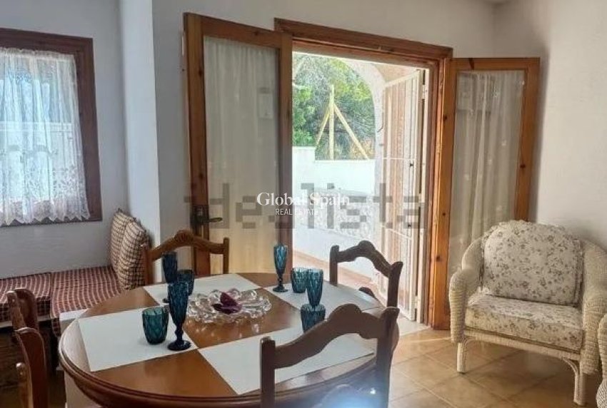 Wiederverkauf - HAUS -
ORIHUELA COSTA - Playa Flamenca