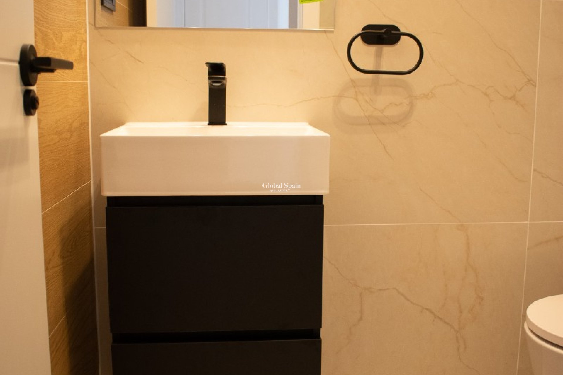 Wiederverkauf - HAUS -
ORIHUELA COSTA - Punta Prima