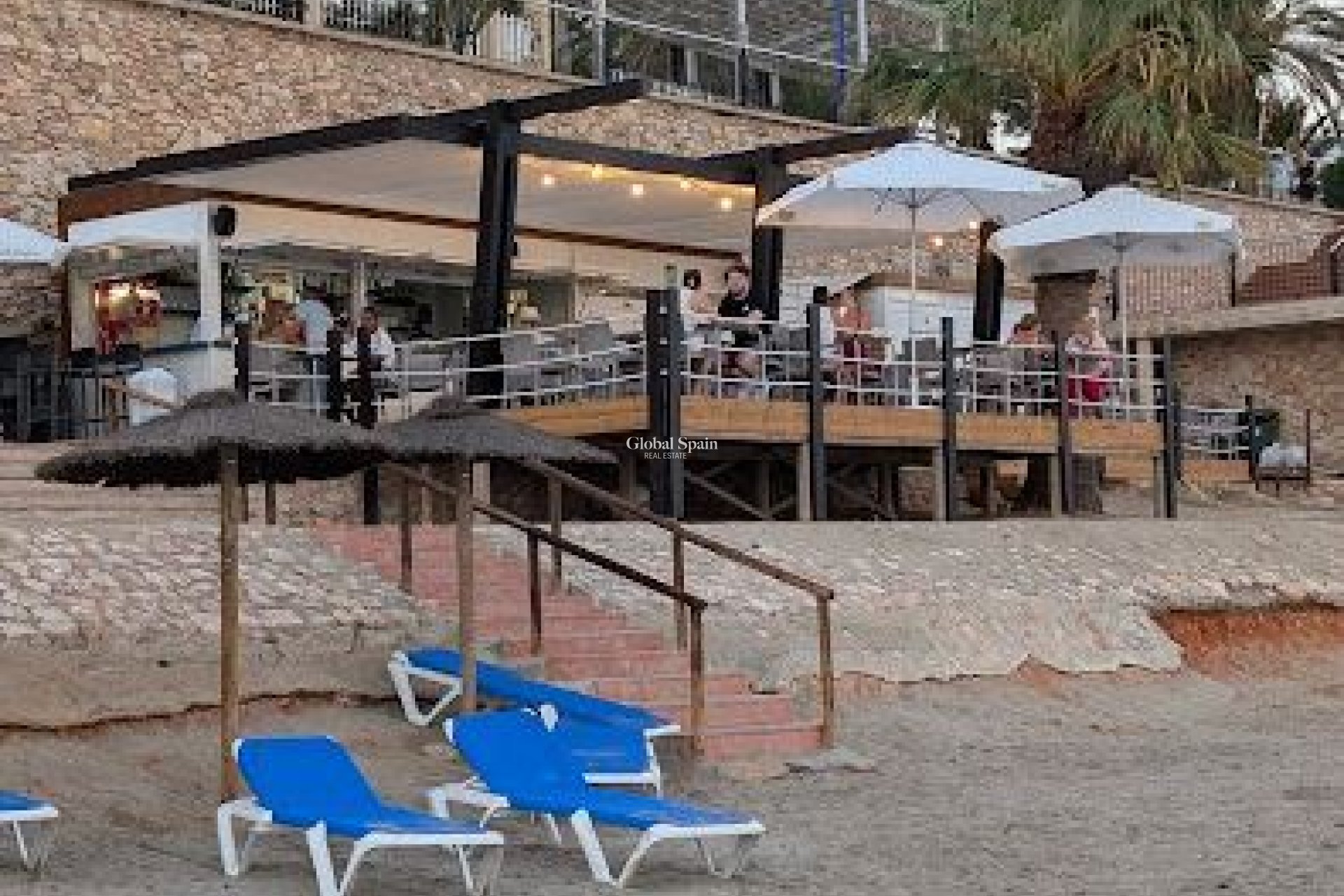 Wiederverkauf - HAUS -
ORIHUELA COSTA - Punta Prima