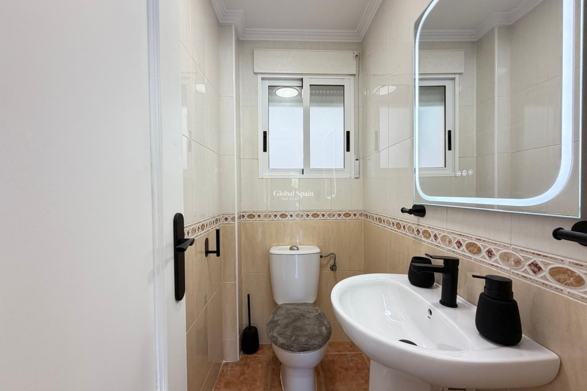 Wiederverkauf - HAUS -
ORIHUELA COSTA - Rocio Del Mar