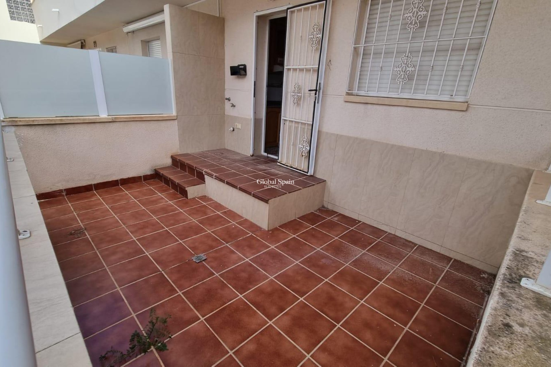 Wiederverkauf - HAUS -
ORIHUELA COSTA - VILLAMARTÍN