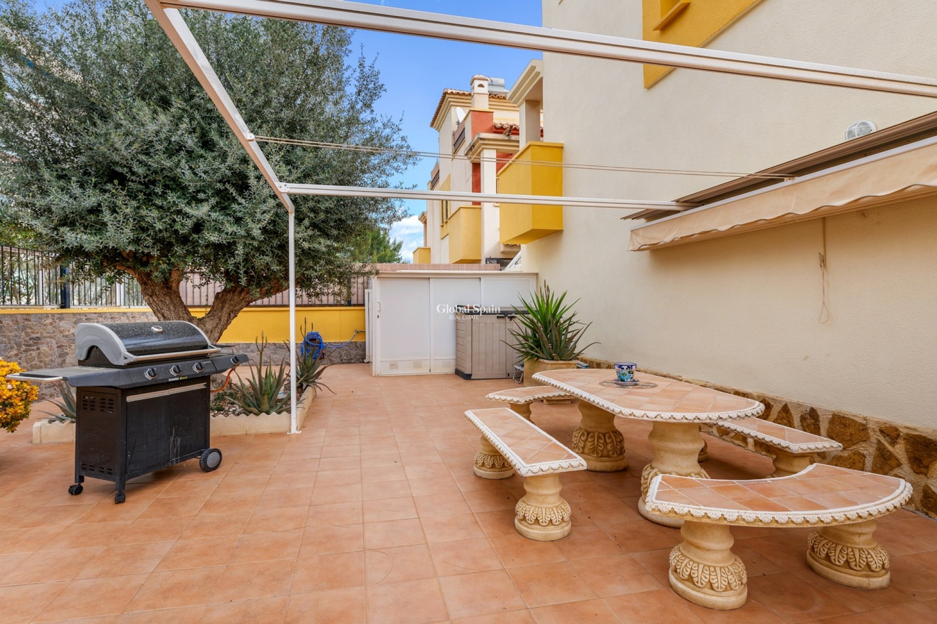 Wiederverkauf - HAUS -
ORIHUELA COSTA - VILLAMARTÍN