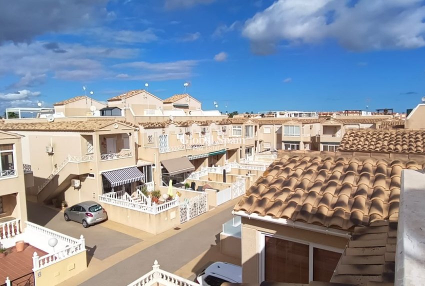 Wiederverkauf - Haus -
Orihuela Costa