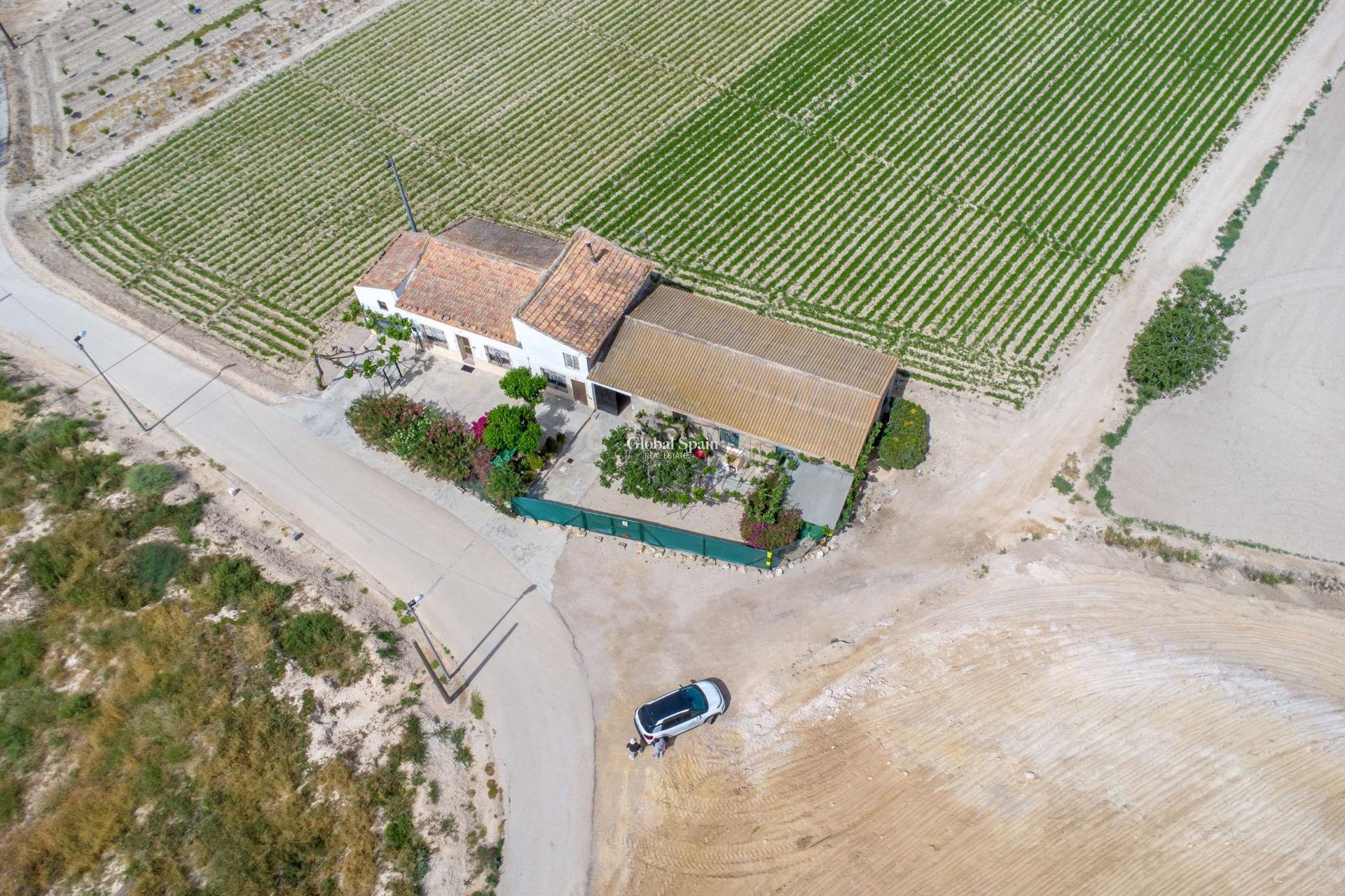 Wiederverkauf - HAUS -
ORIHUELA - Desamparados-hurchillo-torremendo