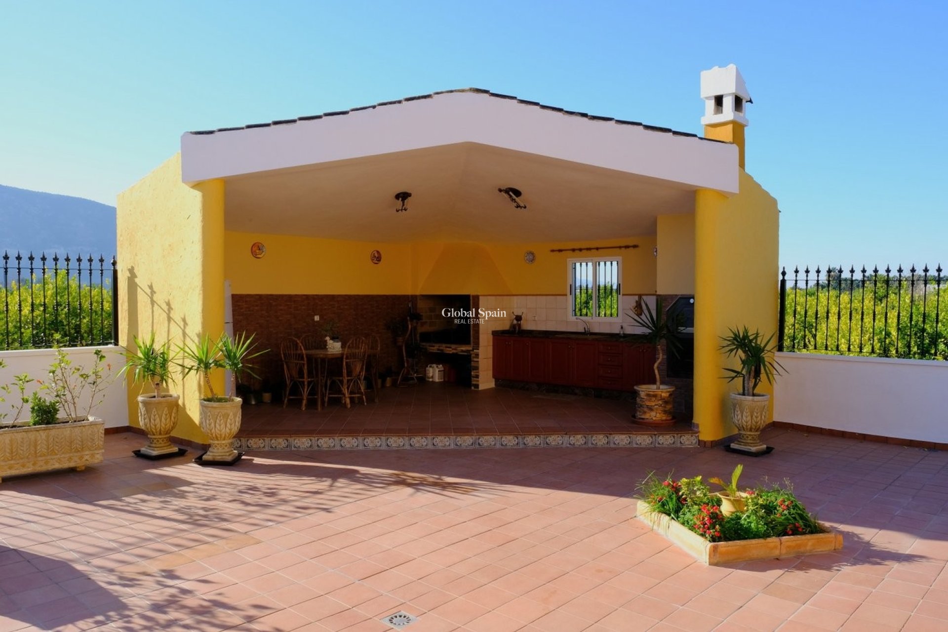 Wiederverkauf - HAUS -
ORIHUELA - Inland