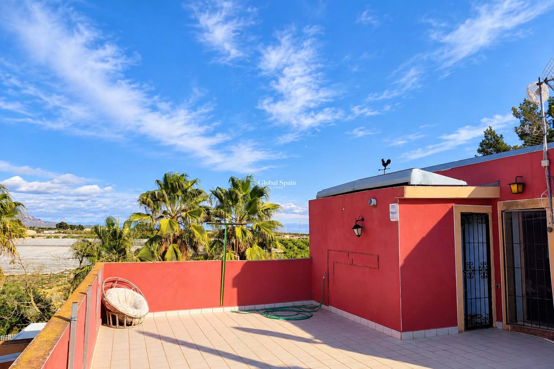 Wiederverkauf - HAUS -
ORIHUELA - Inland