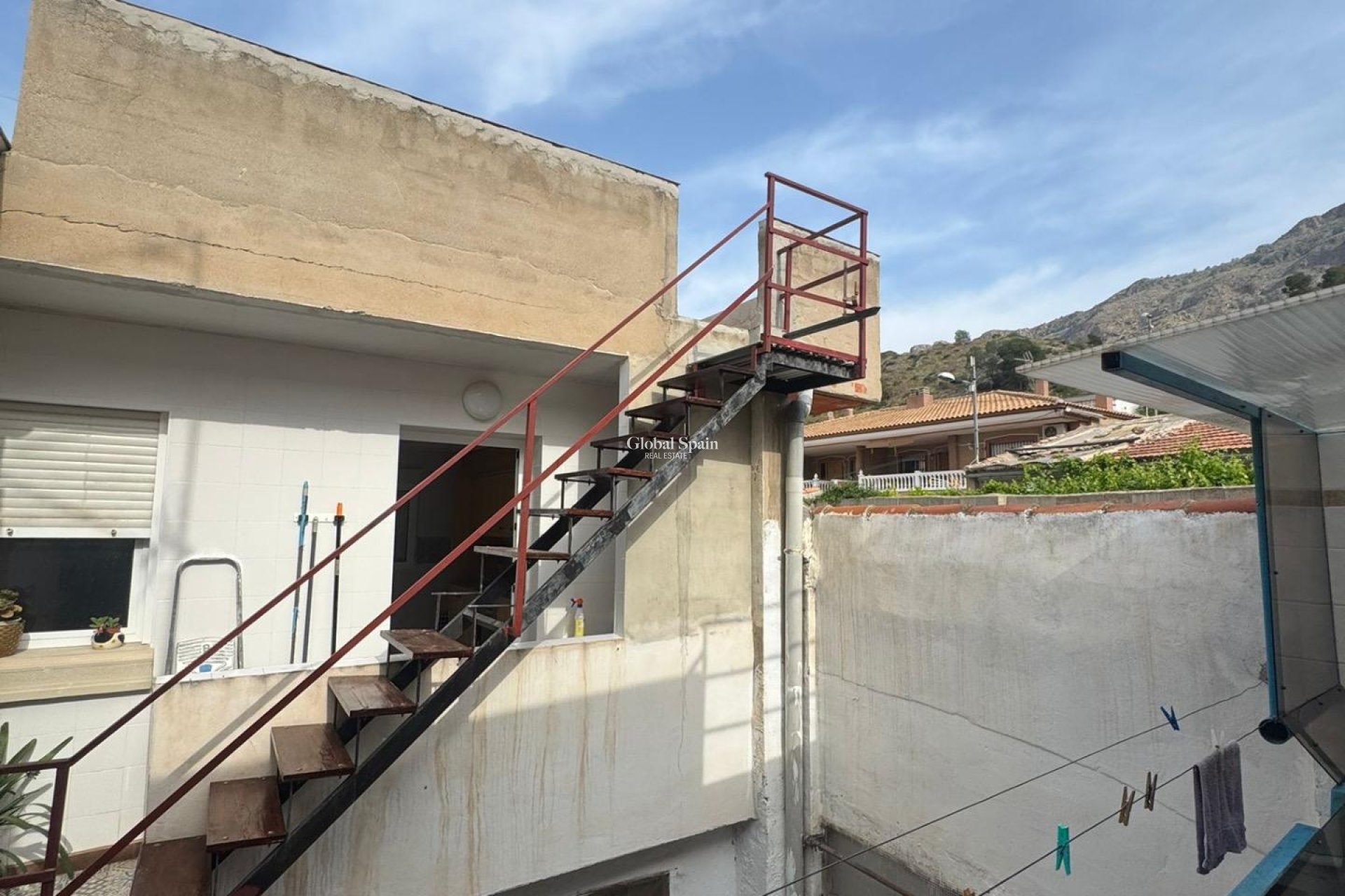 Wiederverkauf - HAUS -
ORIHUELA - Orihuela Ciudad