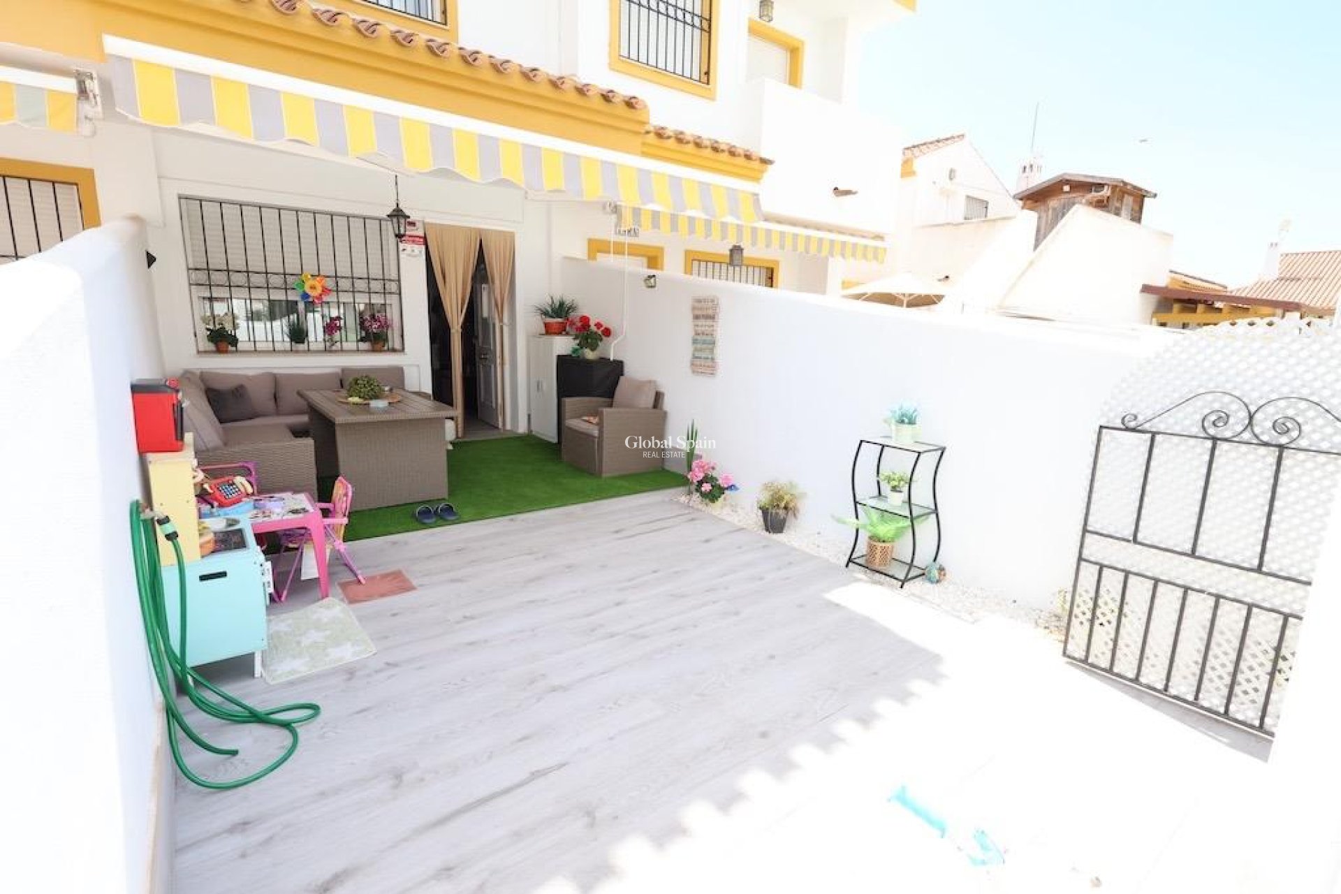 Wiederverkauf - HAUS -
PILAR DE LA HORADADA - Costa Blanca