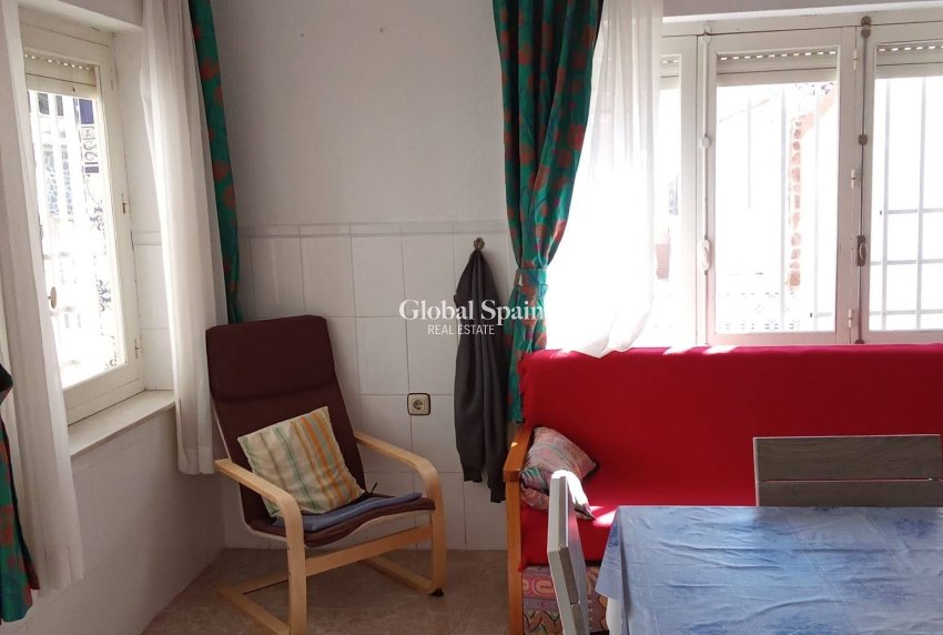 Wiederverkauf - HAUS -
PILAR DE LA HORADADA - Torre de la Horadada