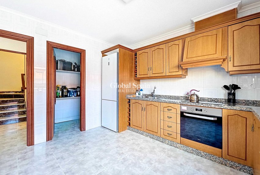 Wiederverkauf - HAUS -
Pinoso