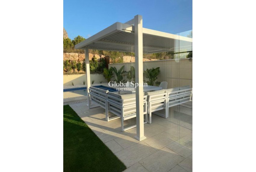 Wiederverkauf - HAUS -
POLOP - Costa Blanca