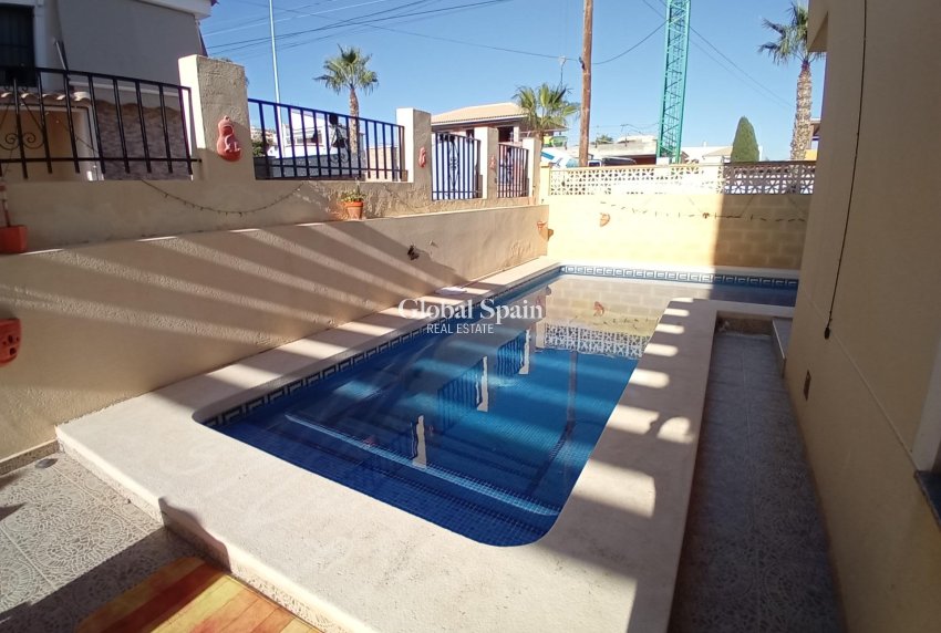 Wiederverkauf - HAUS -
PUERTO DE MAZARRÓN - Bolnuevo