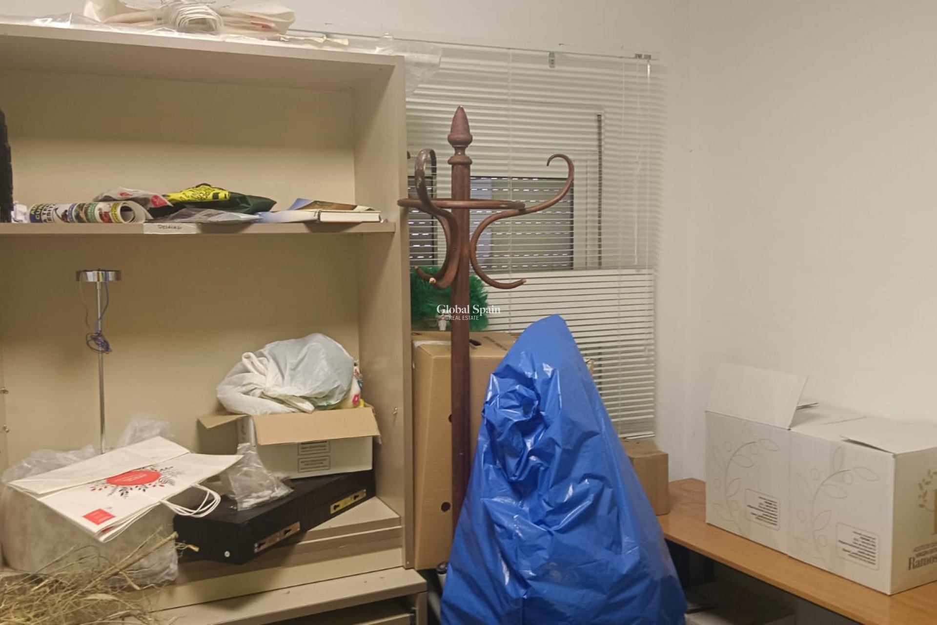 Wiederverkauf - HAUS -
SALINAS - Inland