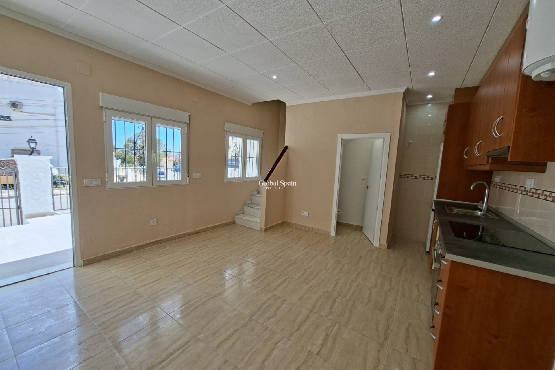 Wiederverkauf - HAUS -
SAN FULGENCIO - Costa Blanca