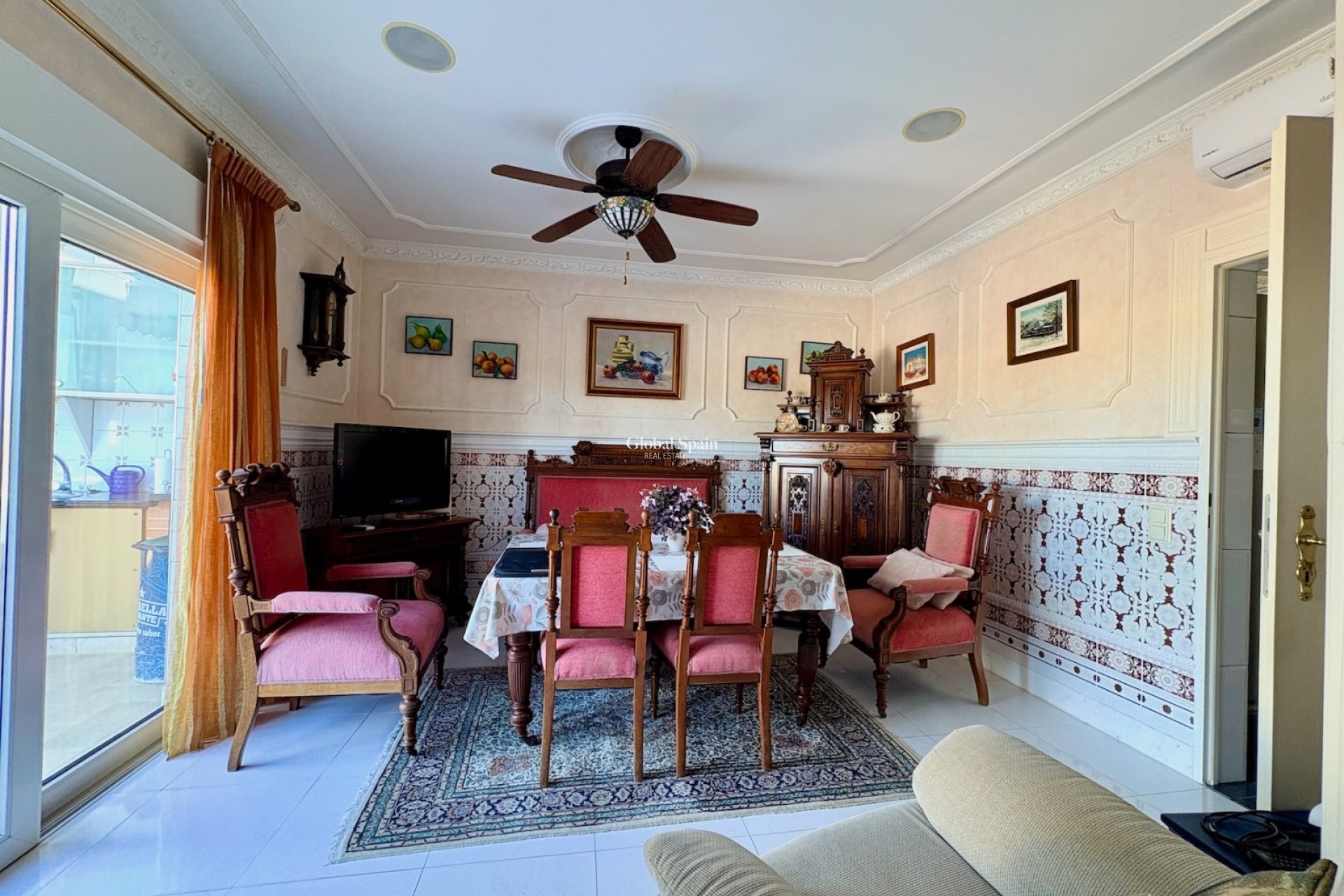Wiederverkauf - HAUS -
SAN FULGENCIO - Costa Blanca