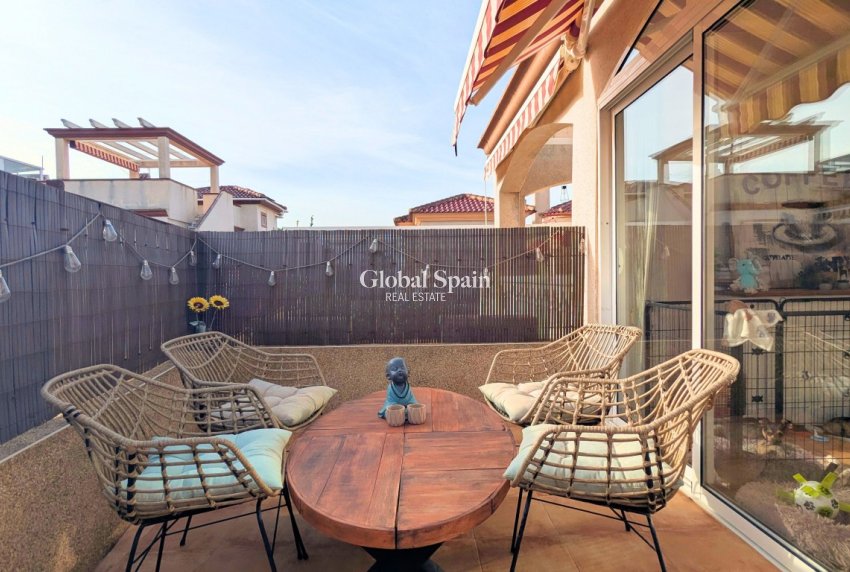 Wiederverkauf - HAUS -
SAN FULGENCIO - Costa Blanca